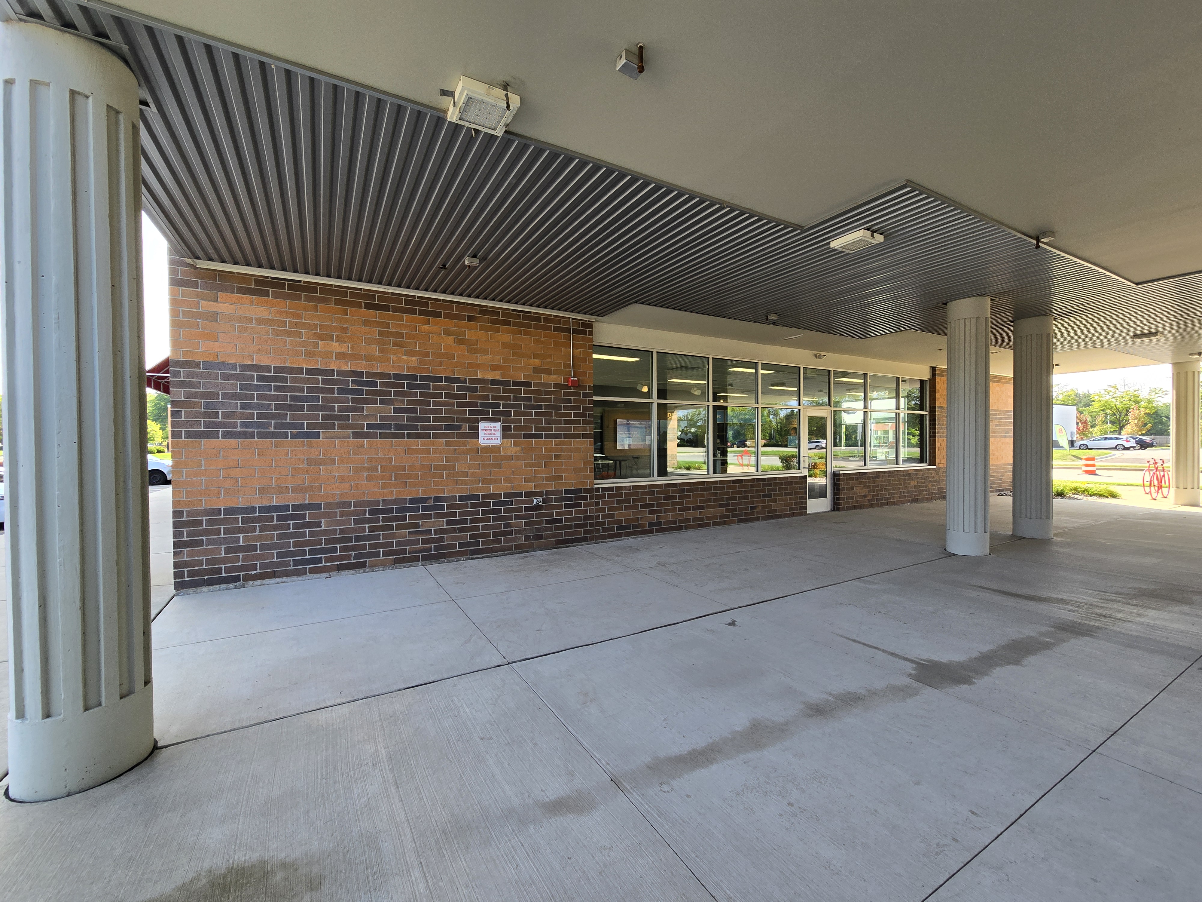 1000 Trowbridge Rd, East Lansing, Michigan 48823, 0 , 0 ,0,Retail,For Lease,1000 Trowbridge Rd,0,1142