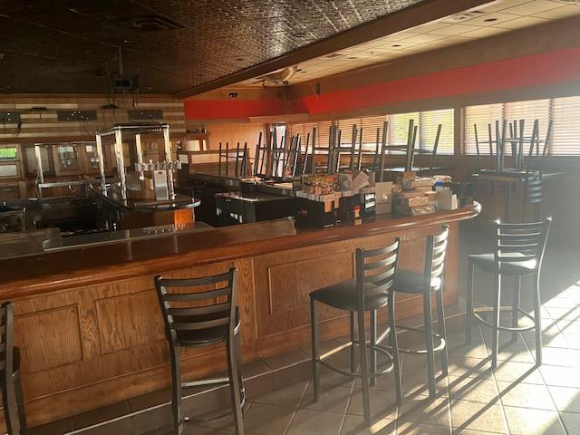 2775 Tittabawassee Rd, Saginaw, Michigan 48604, ,Restaurant,Available,2775 Tittabawassee Rd,1170