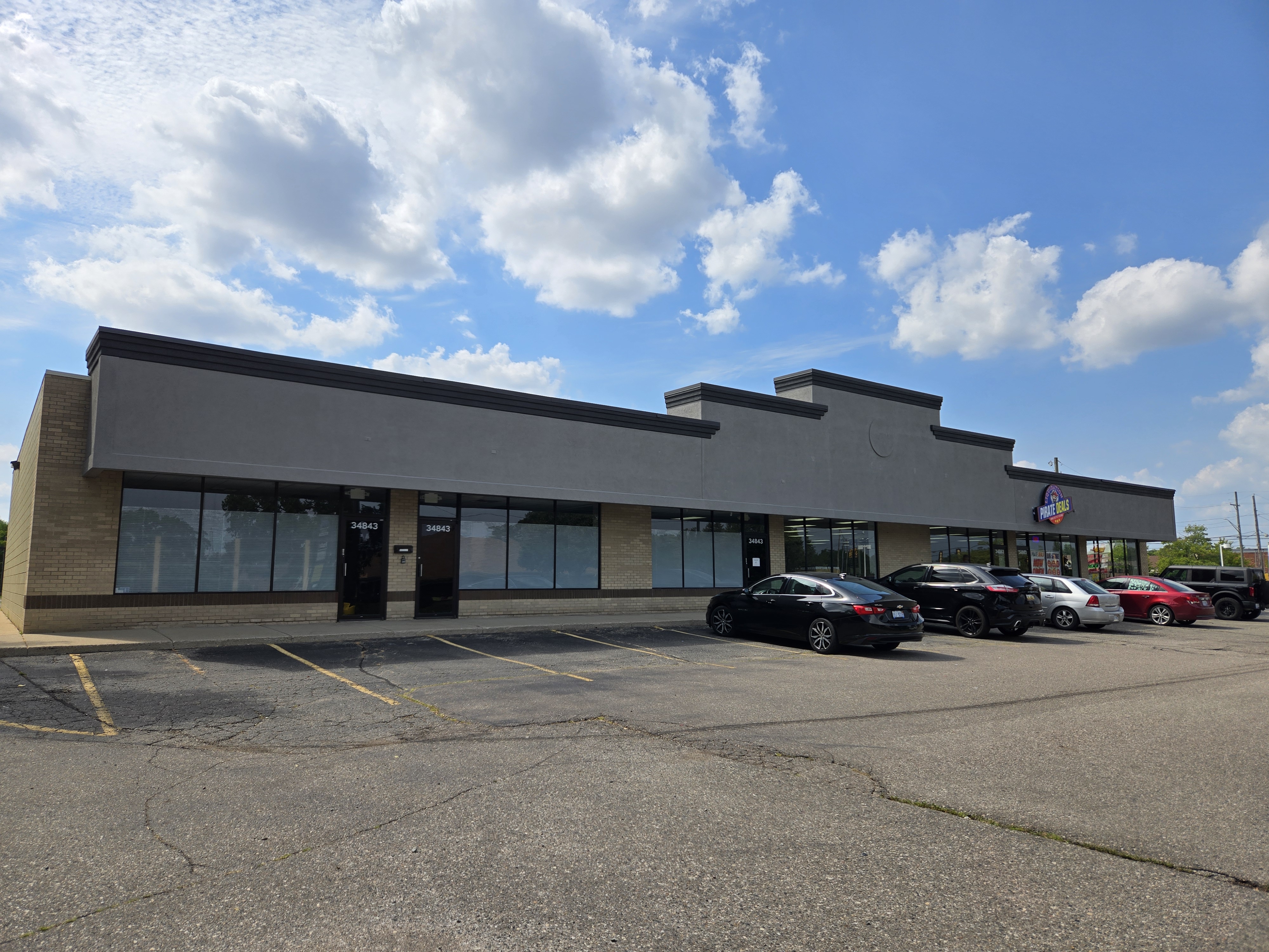 13400 15 Mile Rd, Sterling Heights, Michigan, 0 , 0 ,0,Medical Retail,For Lease,13400 15 Mile Rd,0,1191
